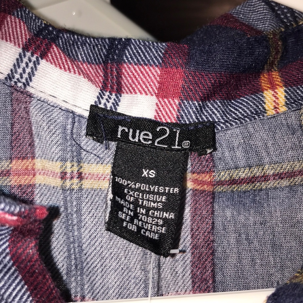 Plaid button down - Picture 3 of 3